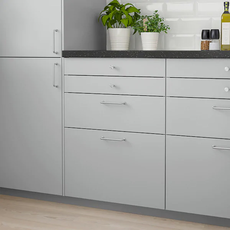 Modelli cucine VEDDINGE grigio opaco.