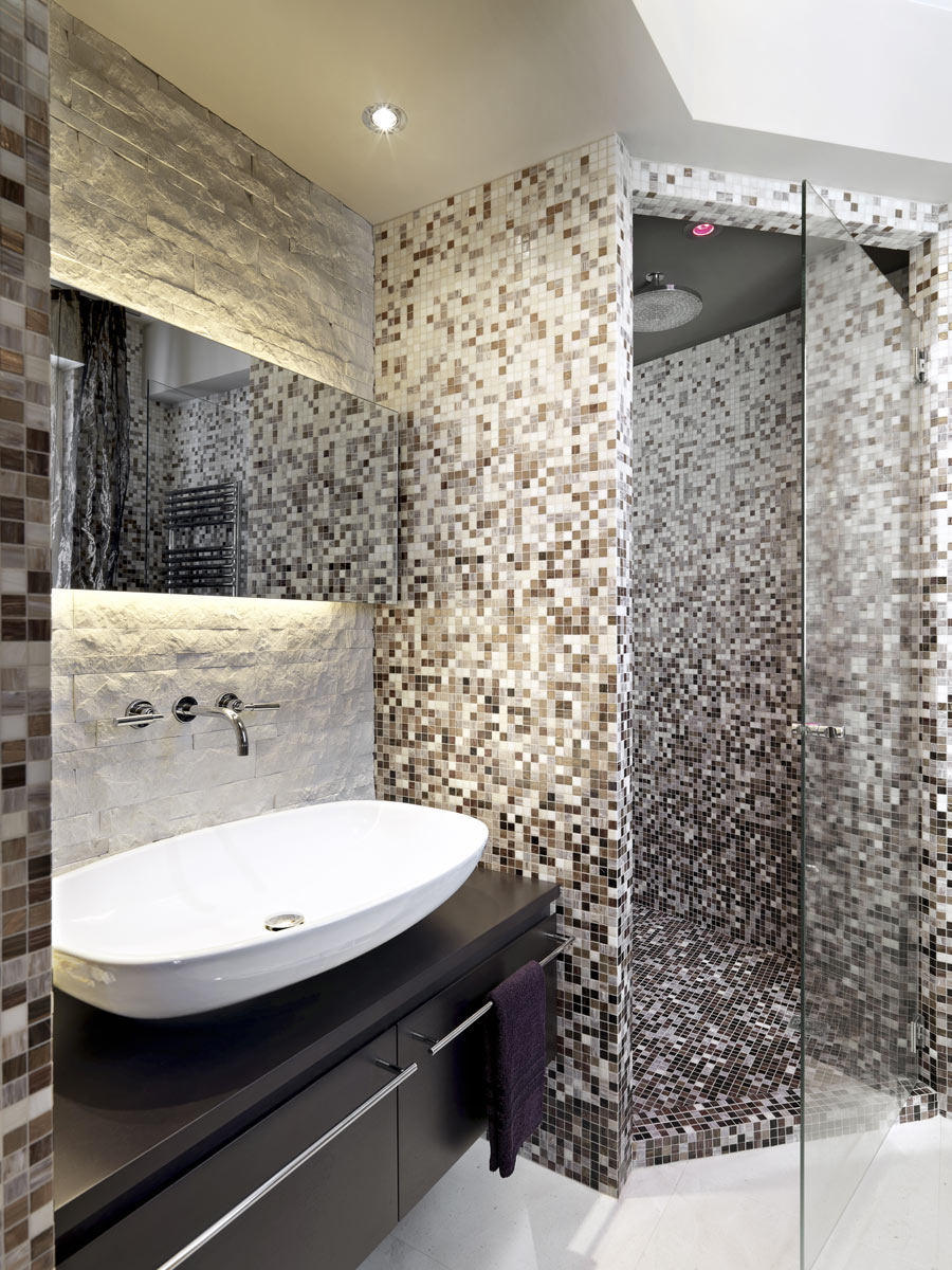 Piastrelle a mosaico in alluminio argento spazzolato per bagno bagno bagno bagno doccetta cucina specchietto piastrelle abbeveratoio tettarella vasca da bagno decorazione mosaico piastra a mosaico.