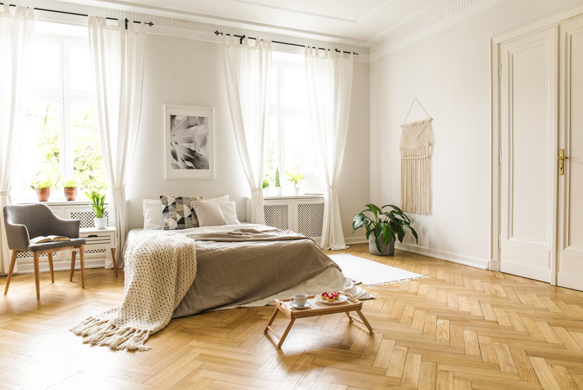 pavimento in legno nella camera da letto