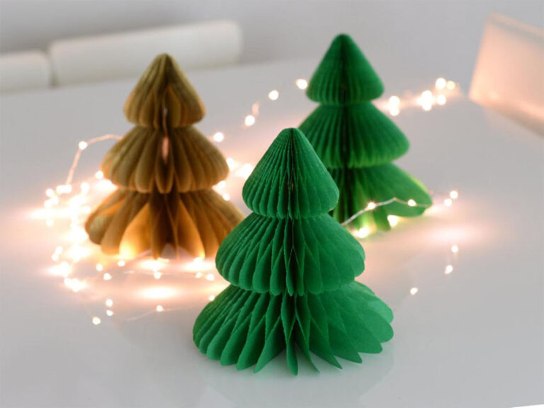 Decorazioni Natalizie In Carta Fai Da Te Decorazioni natalizie di carta: 10 idee fai da te per un albero low cost