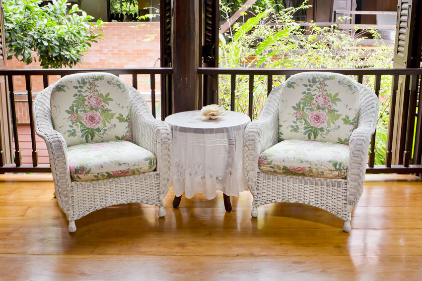 come arredate il portico in stile shabby